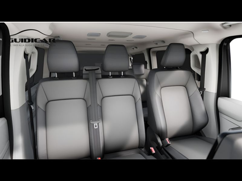 GuidiCar - VOLKSWAGEN INDUSTRIALI Caravelle 1 e-Caravelle Life Elettrico 160 kW post auto L1 Nuovo